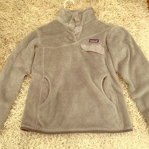 Women’s Patagonia pullover